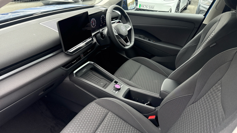 Volkswagen T-Roc 1.5 eTSI Life 5dr DSG Petrol Hatchback